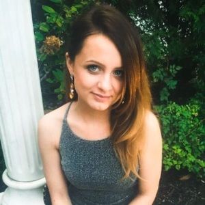 Meet your Posher, Natalia